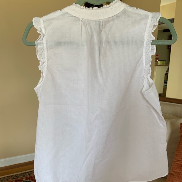 Ruffled sleeveless - Picture 4 of 5